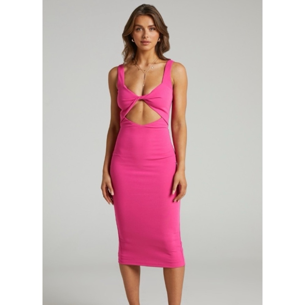 NWT Showpo ‘Coyote Twist’ Midi